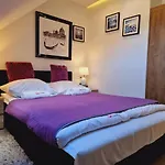 Apartment Zakoapartamenty Butorowy *